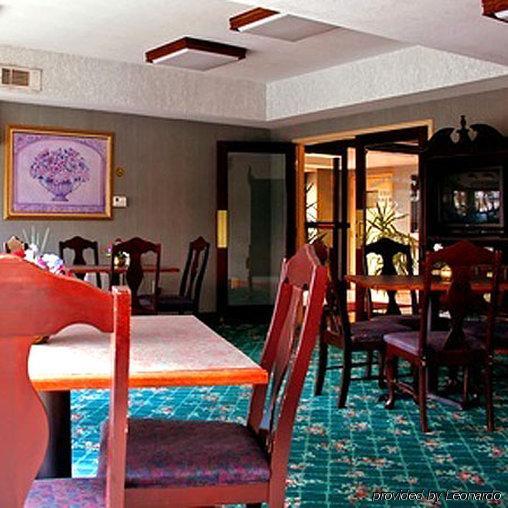 Magnuson Hotel Lawrenceville Restaurante foto